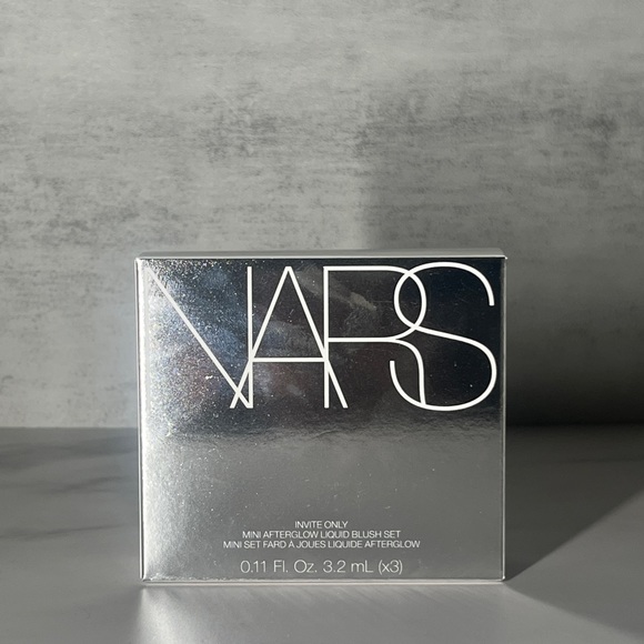 Invite Only Mini Afterglow Liquid Blush Set - Picture 2 of 4